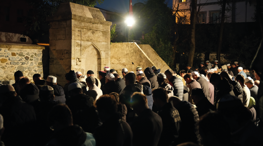 Anadolu Hisarı Namazgâhı’nda Dua ve İşrak Buluşması Gerçekleştirildi