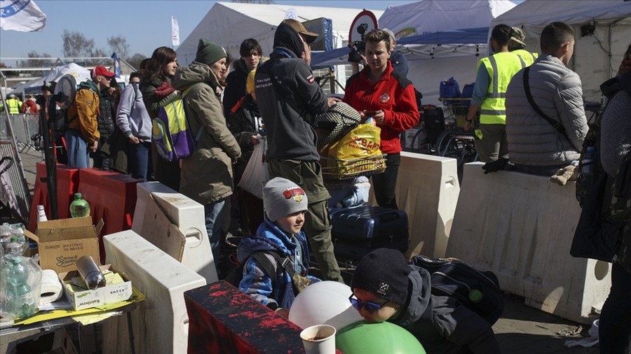 AB, Ukraynalı mültecileri tüm üye ülkelere paylaştıracak