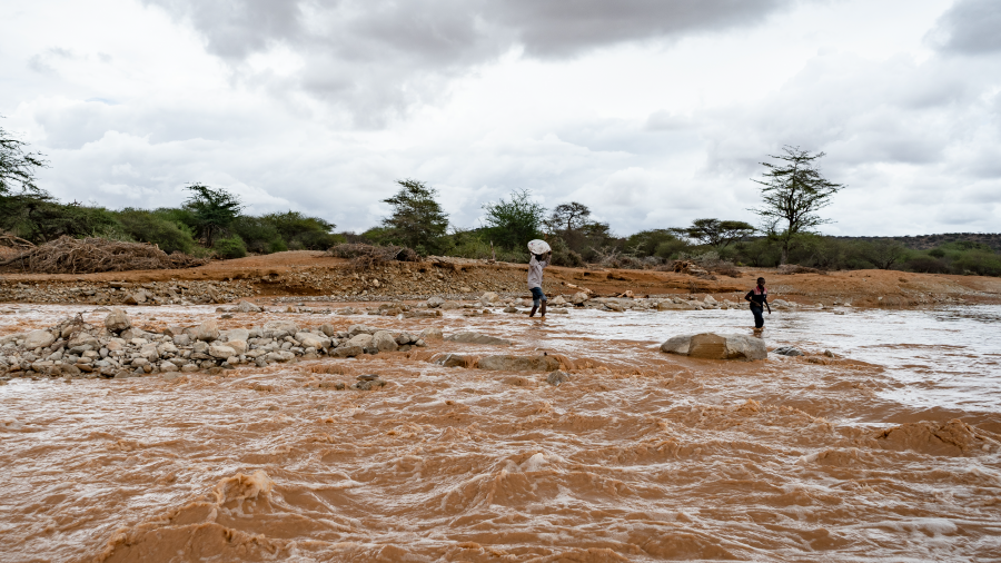 500 bin kişi evsiz kaldı