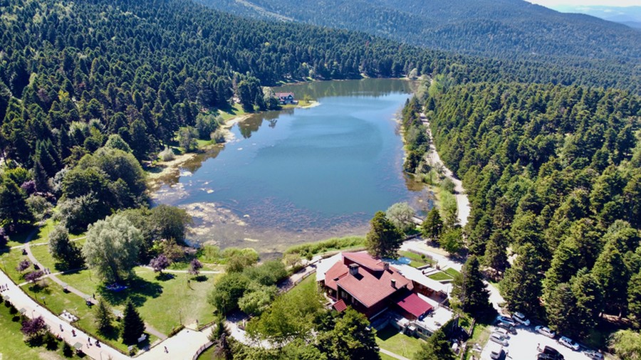 Abant ve Gölcük her mevsim ziyaret ediliyor