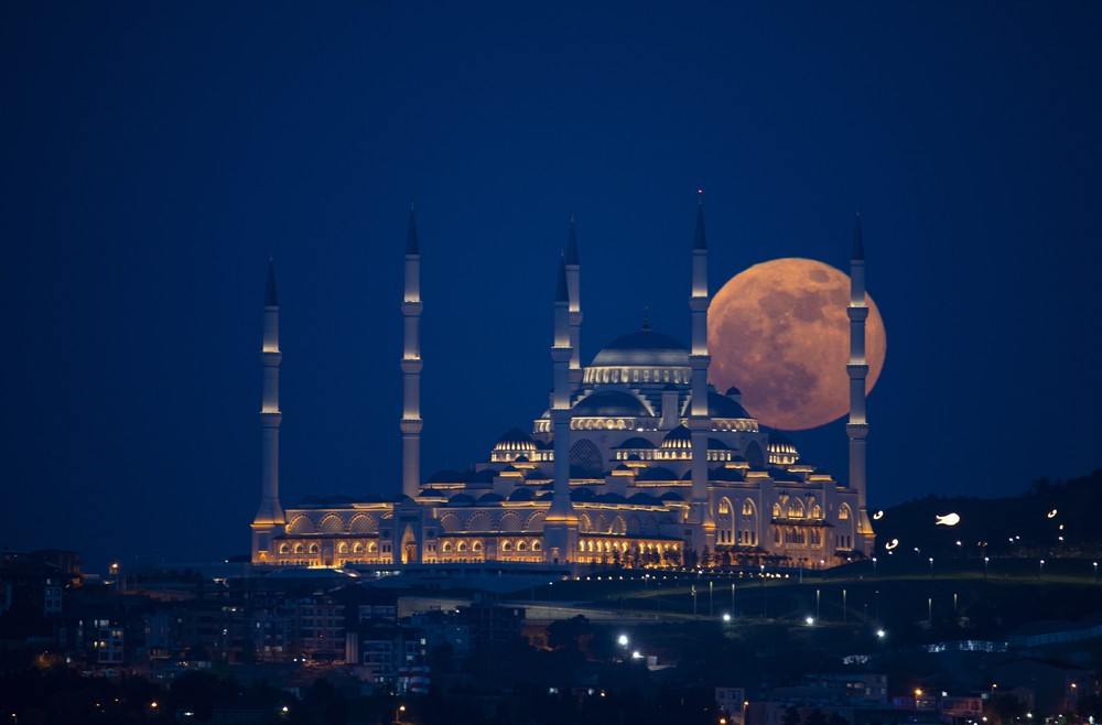 Mirac Kandili ne zaman idrak ediliyor?