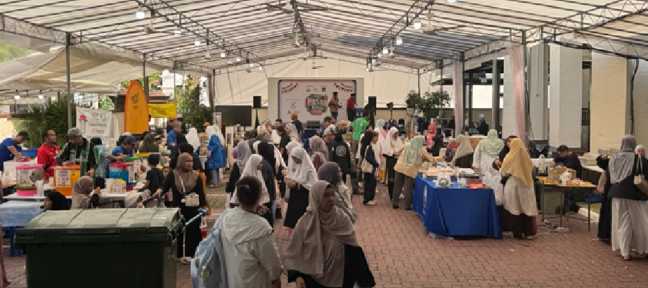 Singapur'un kültürel mirası medresede ''Mevlid-i Nebi temalı hayır çarşısı 