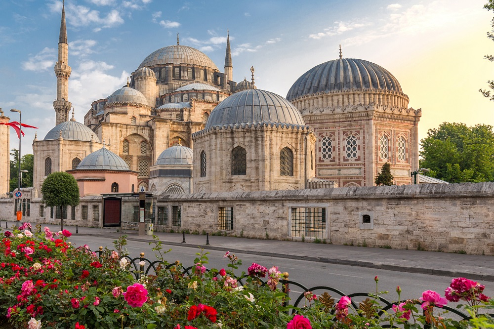 Cuma gününe özel 9 öneri