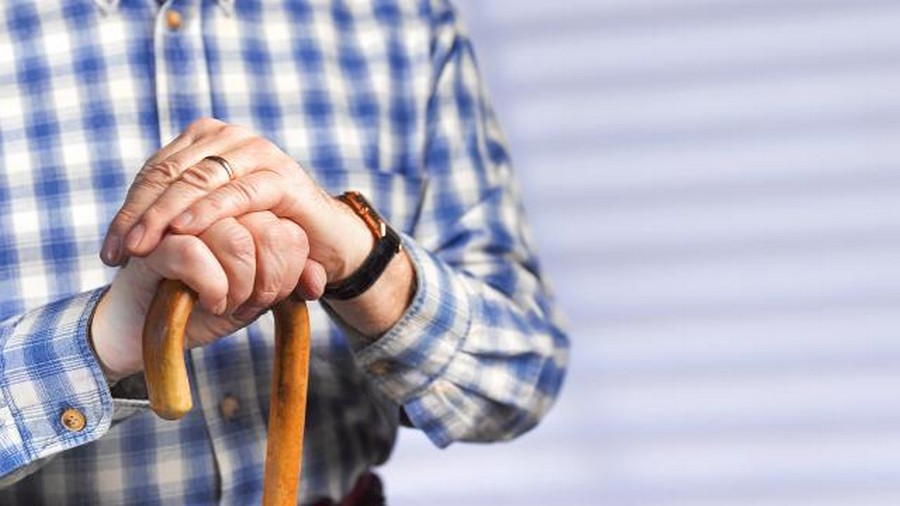 Doğurganlıktaki düşüş nüfusu yaşlandırıyor