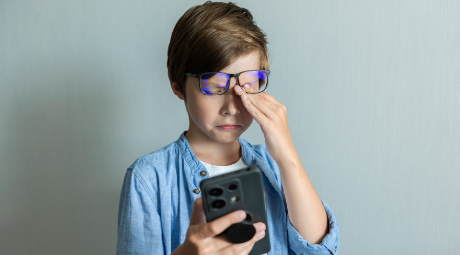 Ekran yorgunu çocuklar: dijital dünyanın görünmez stresi