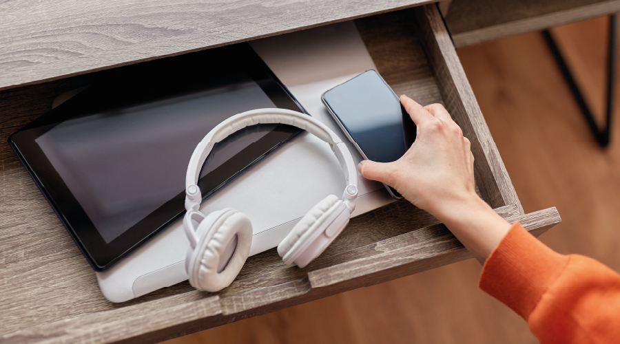 ­Dijital detoks yapmak zorunluluk