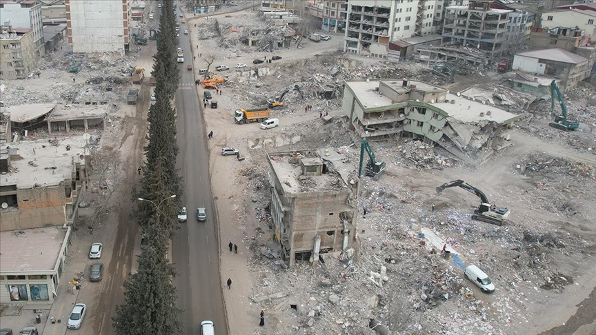 Enkaz kaldırılırken asbest ve diğer riskler nasıl bertaraf edilmeli?