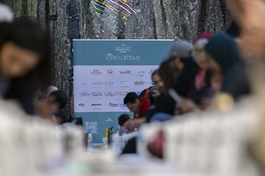 Londra'da sanat galerisinde iftar programı 