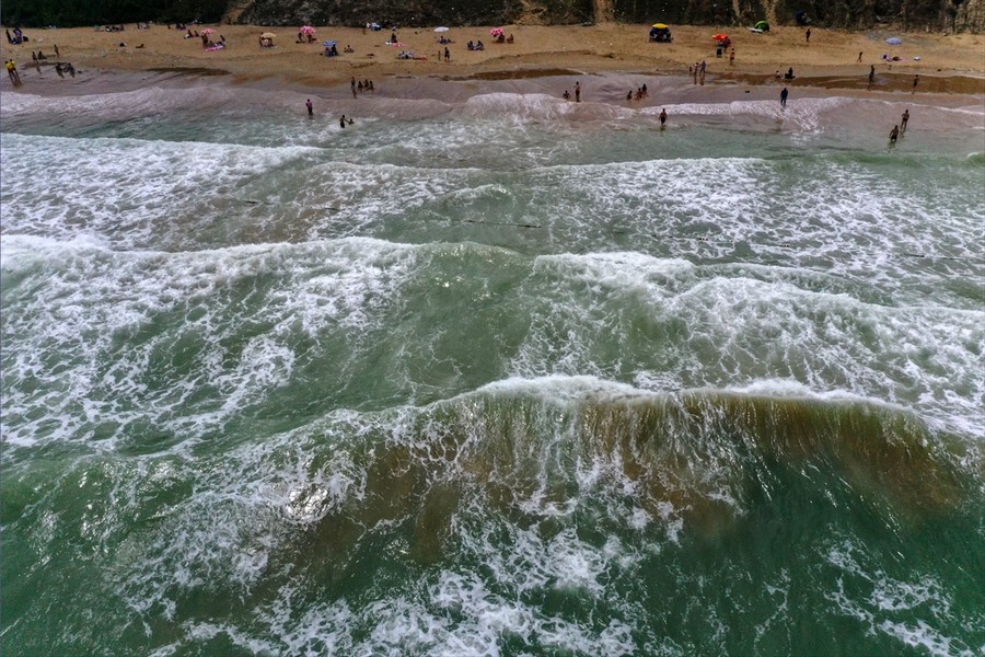 Karadeniz'de rip akıntısına dikkat!