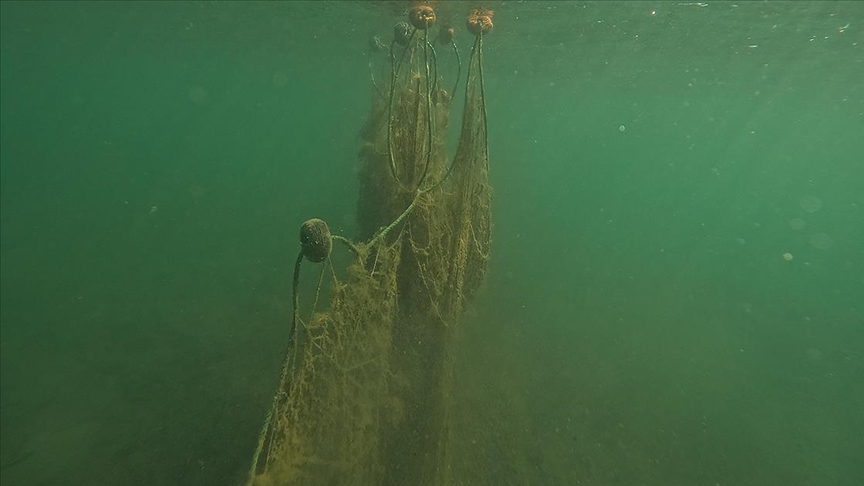 Denizlerden çıkarılan hayalet ağlar devasa büyüklükte