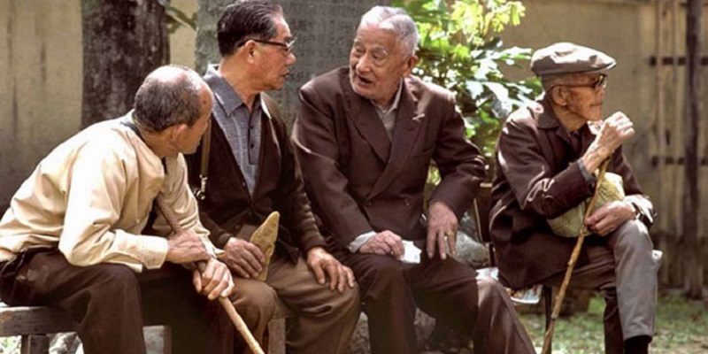 Japonya'da yaşlı nüfus rekoru