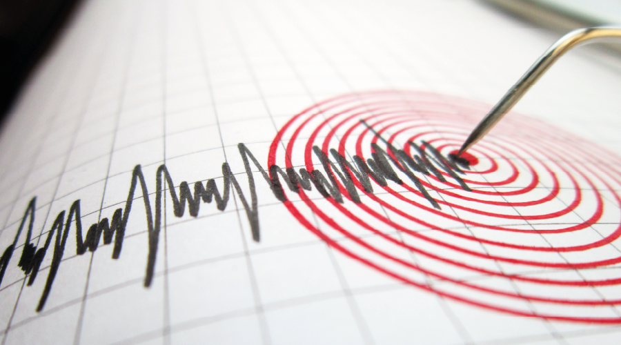 ­Endonezya açıklarında 7,4 büyüklüğünde deprem